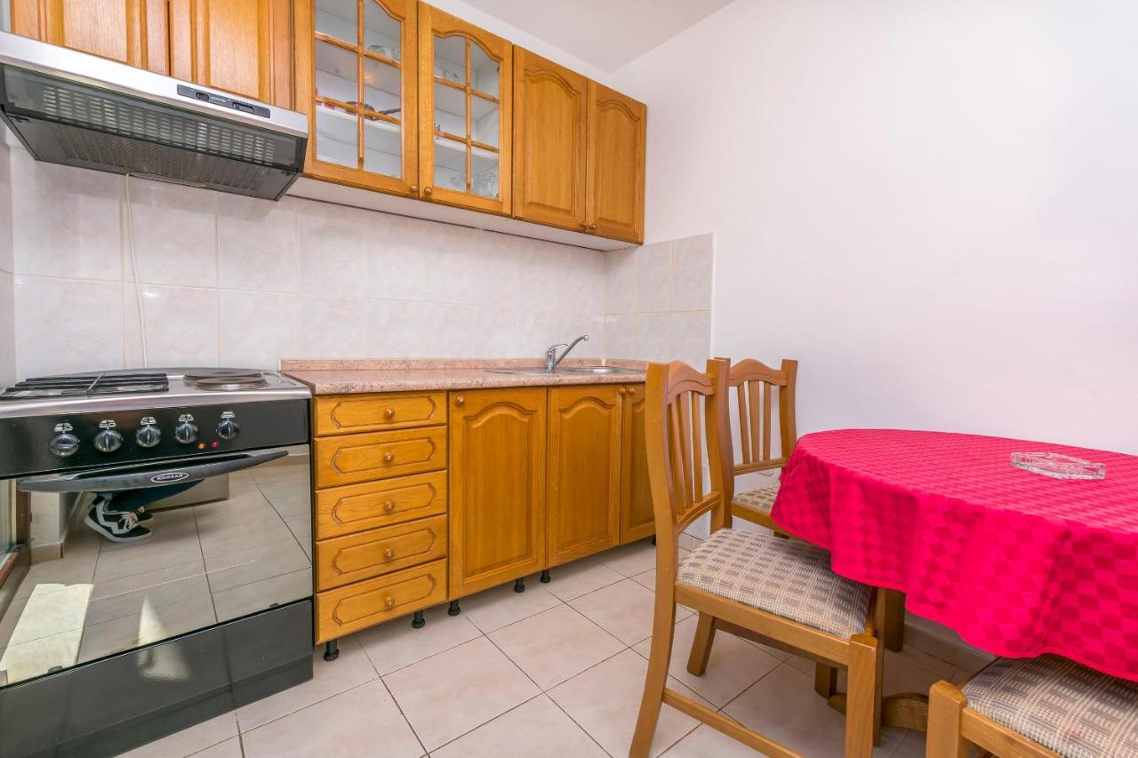 Apartments Ivat Rogoznica  Eksteriør bilde