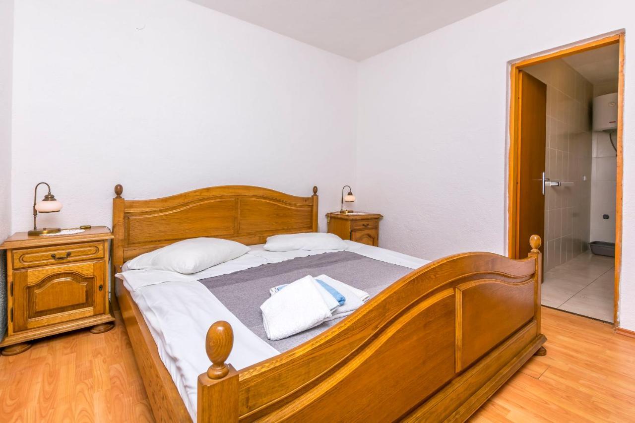 Apartments Ivat Rogoznica  Eksteriør bilde